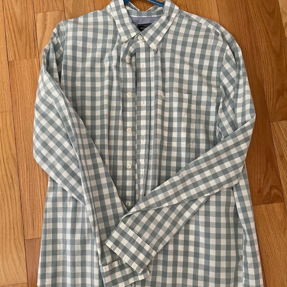 Abercrombie & Fitch Men's Checkered Shirt - Light Gray
